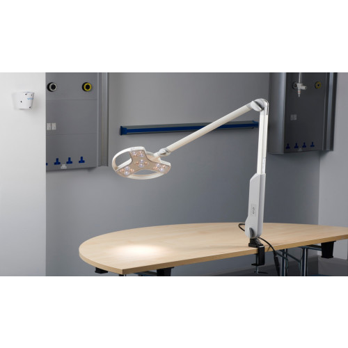 Coolview TX desk mounted examination light & desk bracket